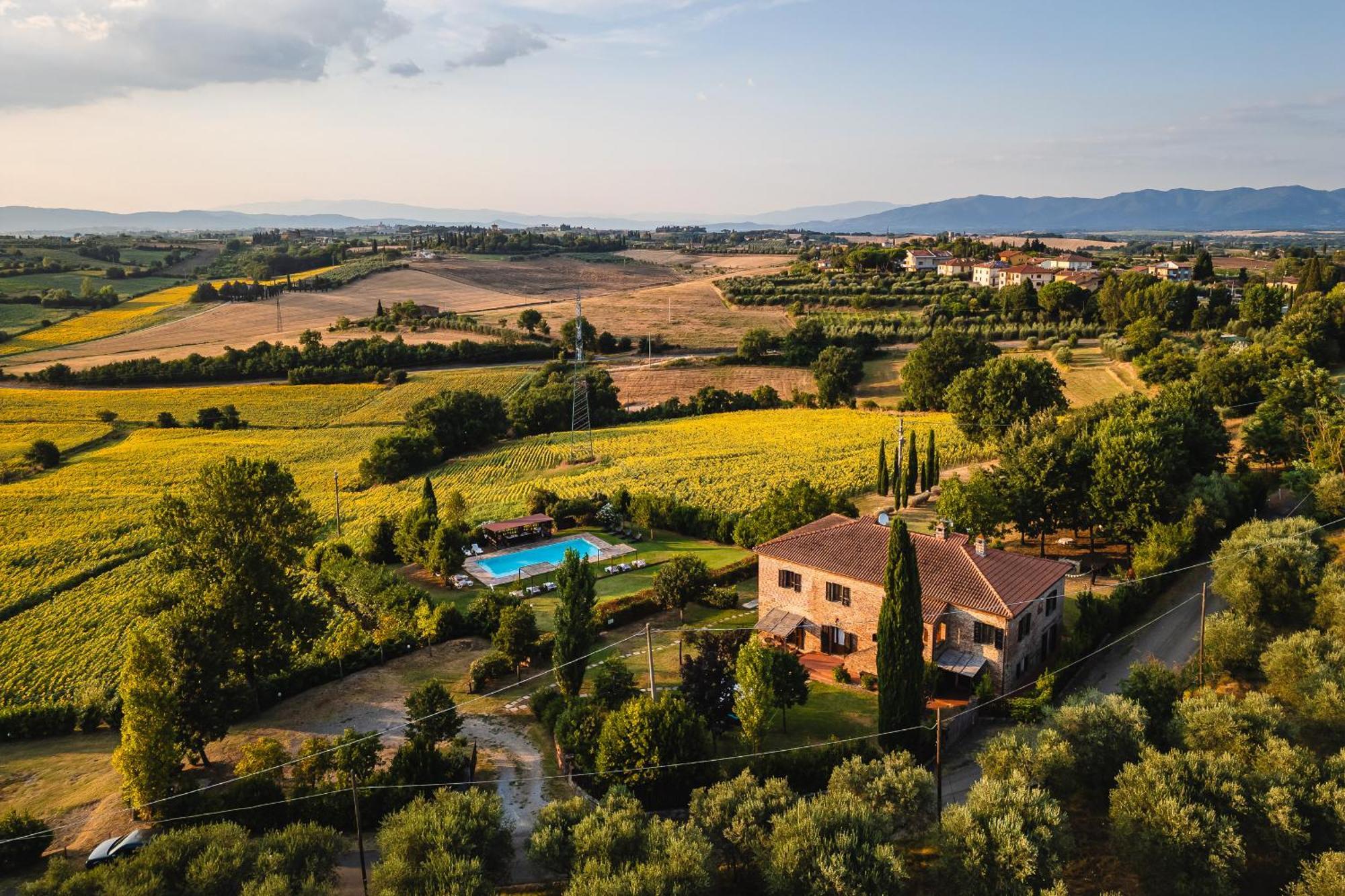 Villa Le Belle Giornate Foiano Della Chiana Bagian luar foto